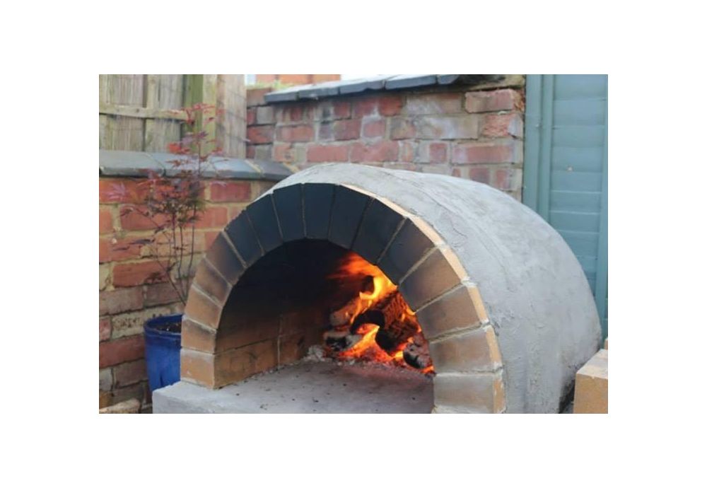 Pizzaoven schoonmaken